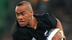 Calcio di inizio 900 Jonah Lomu
