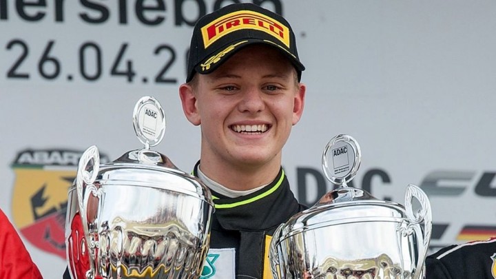 Mick Schumacher, trionfo in gara 1 a Misano