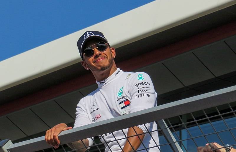 Hamilton rivela Da piccolo tifavo Ferrari. Italia paese favoloso