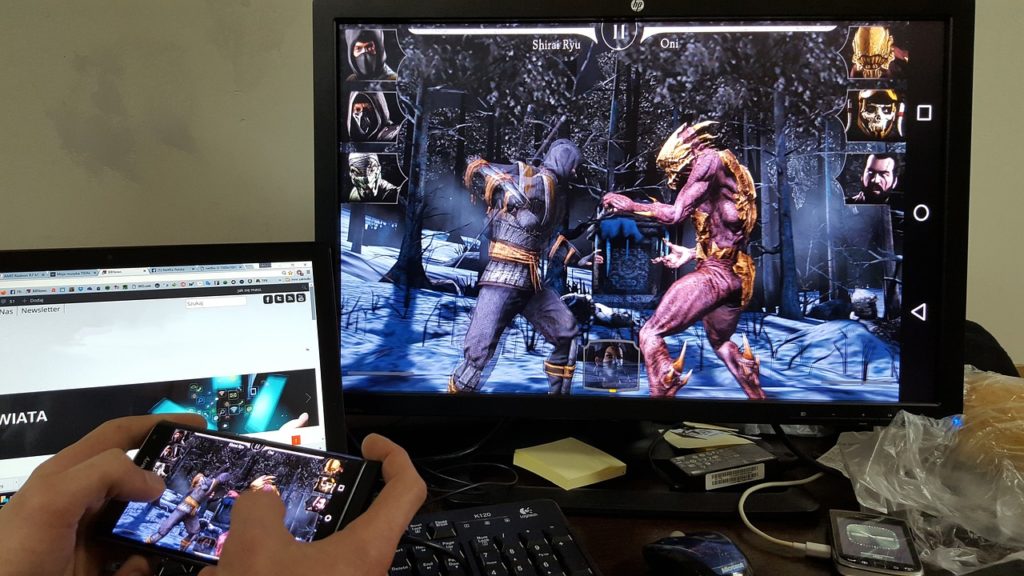 Smartphone gaming