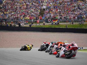 Moto su pista