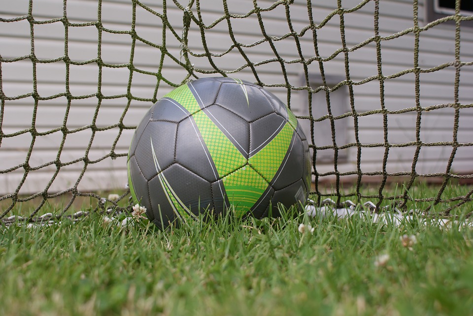Lilla-Ajax probabili formazioni, pronostico e quote
