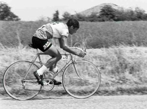 Raymond Poulidor addio all'eterno secondo che ha stregato i francesi
