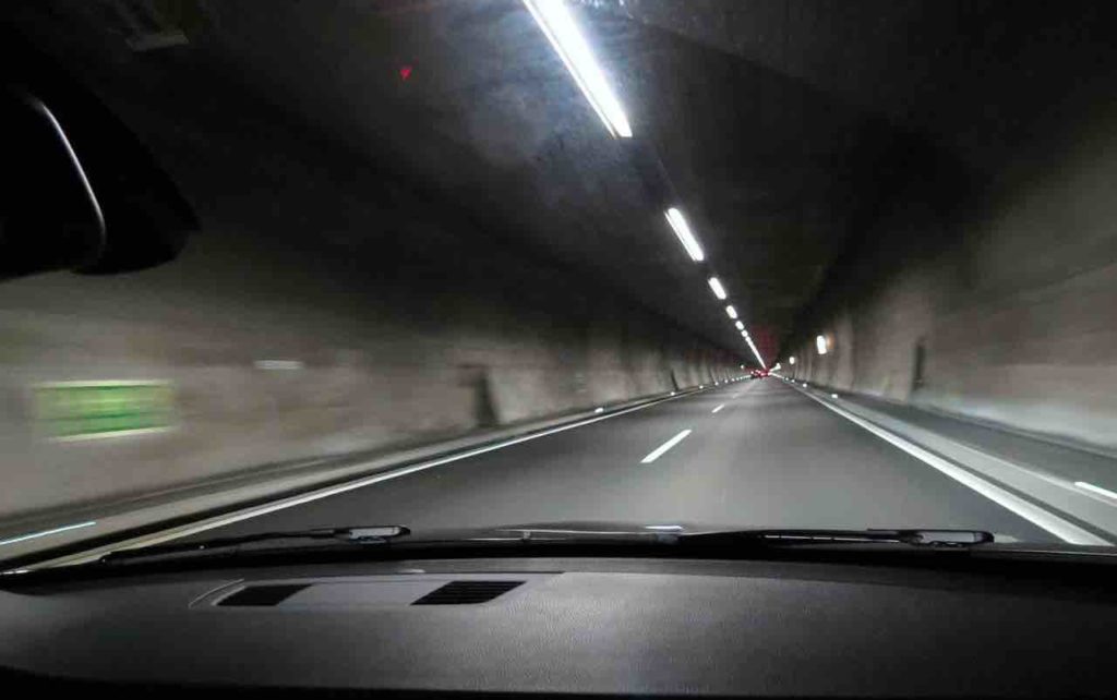 Tunnel autostrada