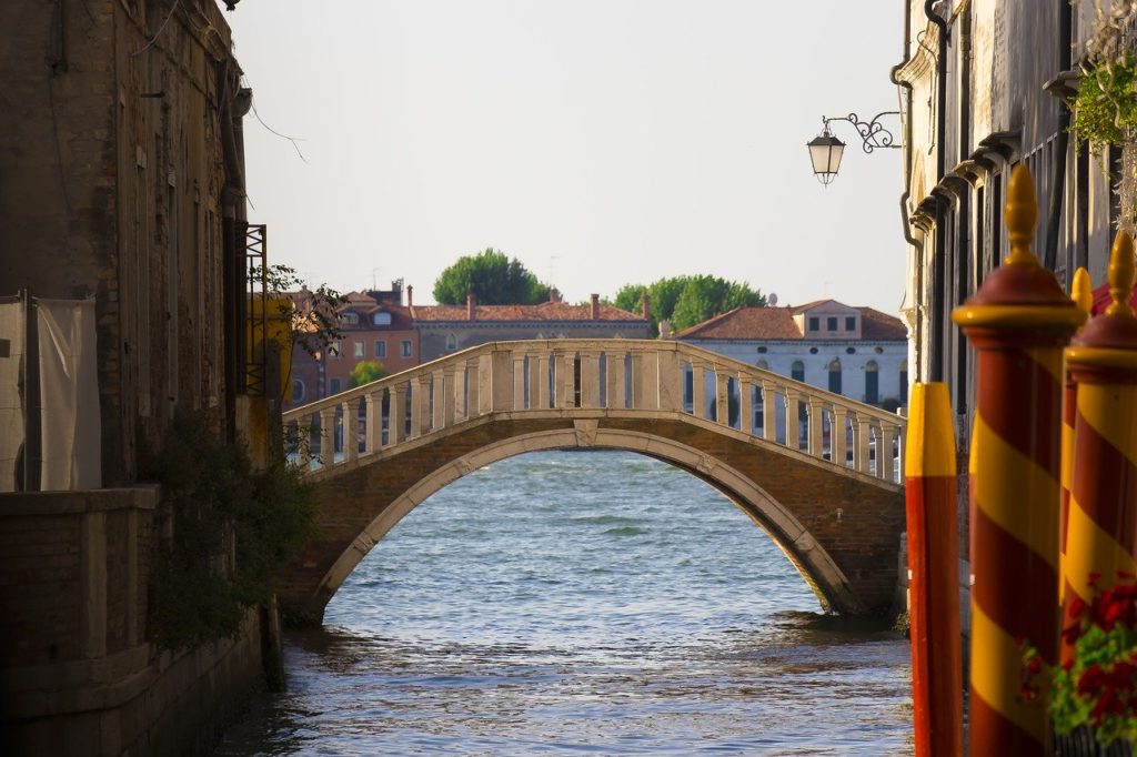 Acqua alta Venezia danni