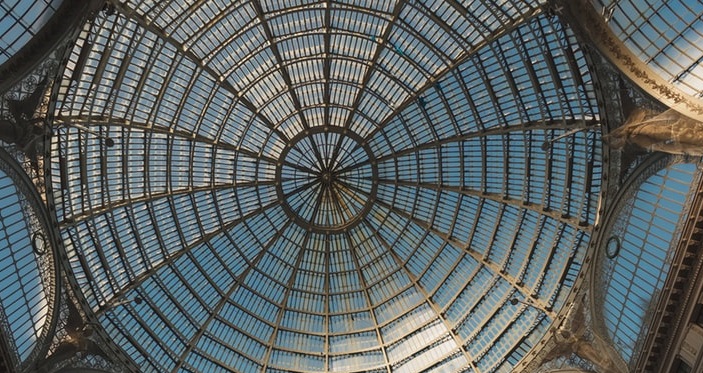La Tenerezza - Galleria Umberto I, Napoli