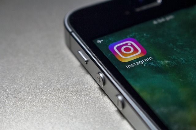 Account Instagram finti ricchi, ecco di cosa si tratta
