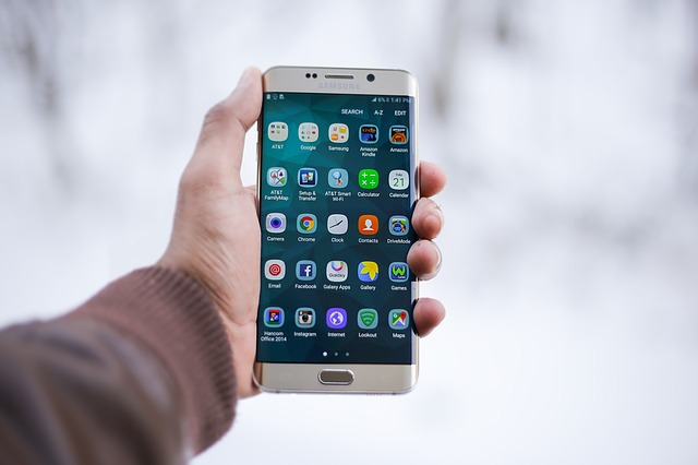 Classifica radiazioni smartphone 2019 Xiaomi e iPhone, ecco i modelli pericolosi