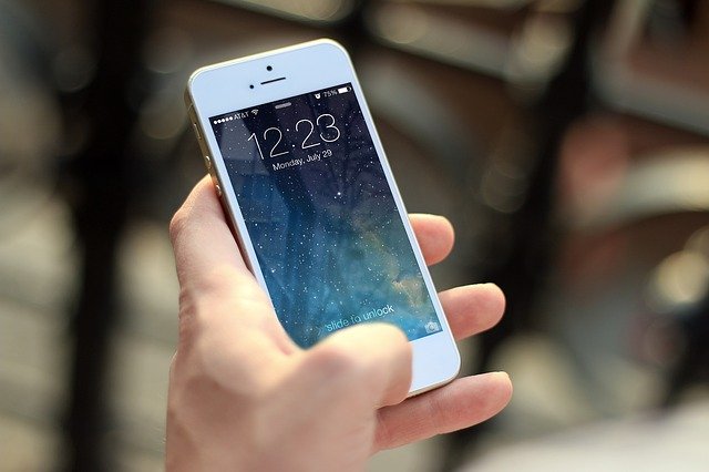 Come caricare velocemente l'iPhone, ecco il trucco