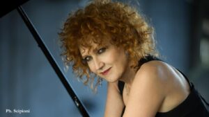 La musica che gira intorno: ospiti e anticipazioni di stasera 15 gennaio